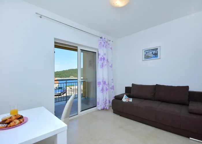 Solis Apartman *