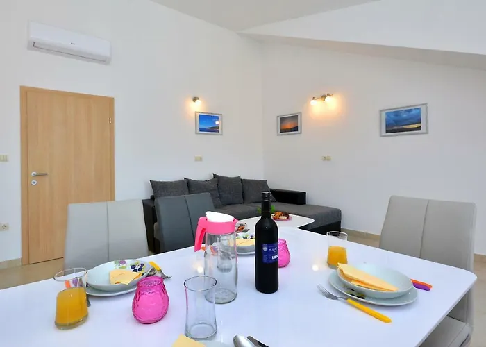Solis Apartman *