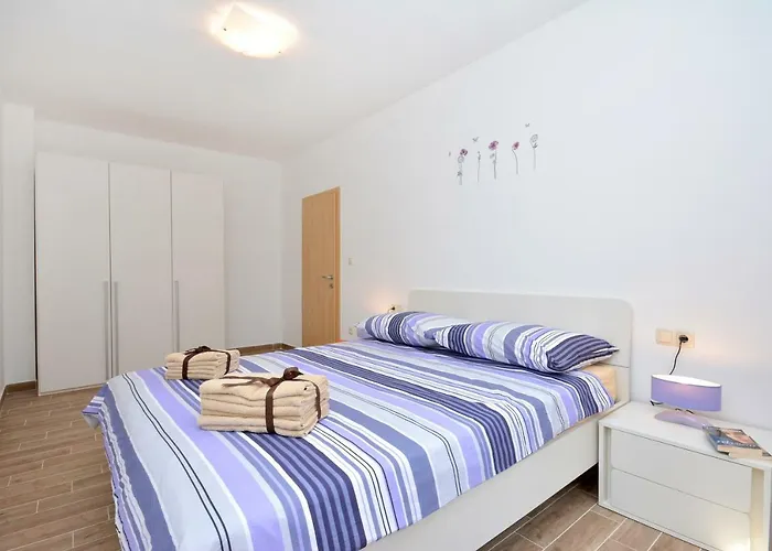 Solis Apartman Milna (Hvar)